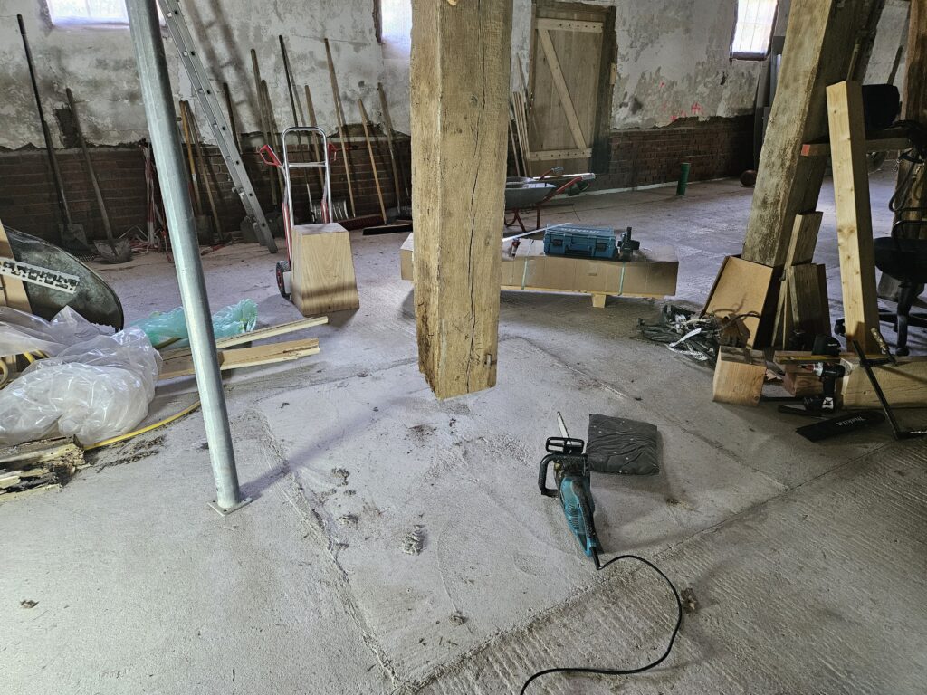 Dielenpfosten gekürzt