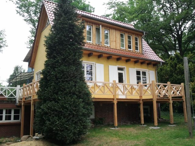 Freisitz montiert Freisitz montiert