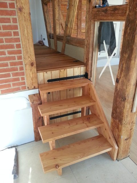 Kellerluke mit Treppe