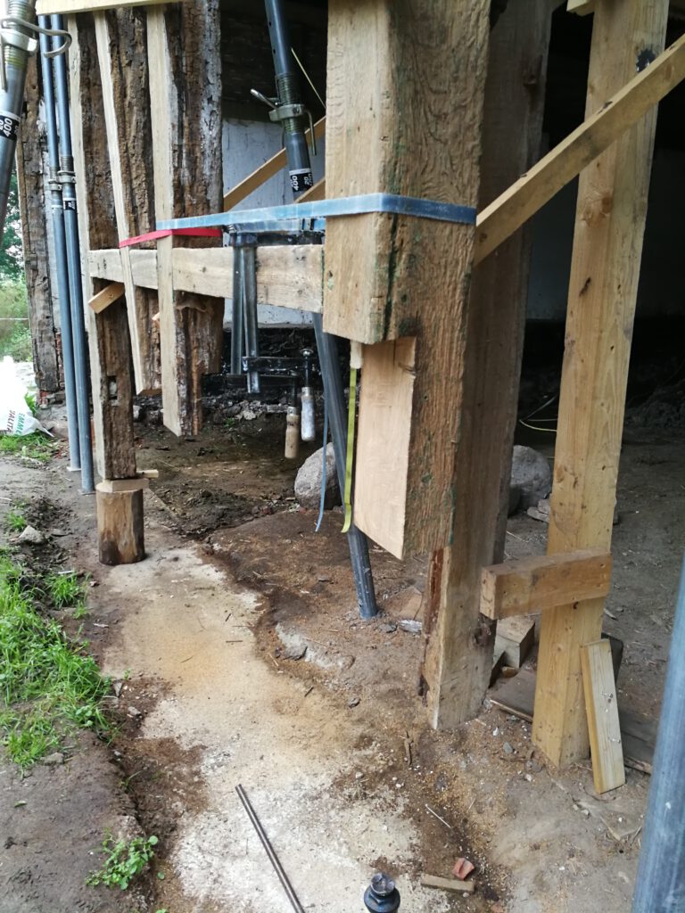 Fachwerkgiebel Torpfosten sanieren